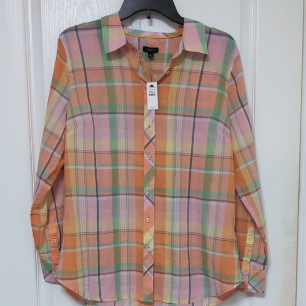 NEW. Talbots Pastel Cotton Button Front Shirt. Size Large
